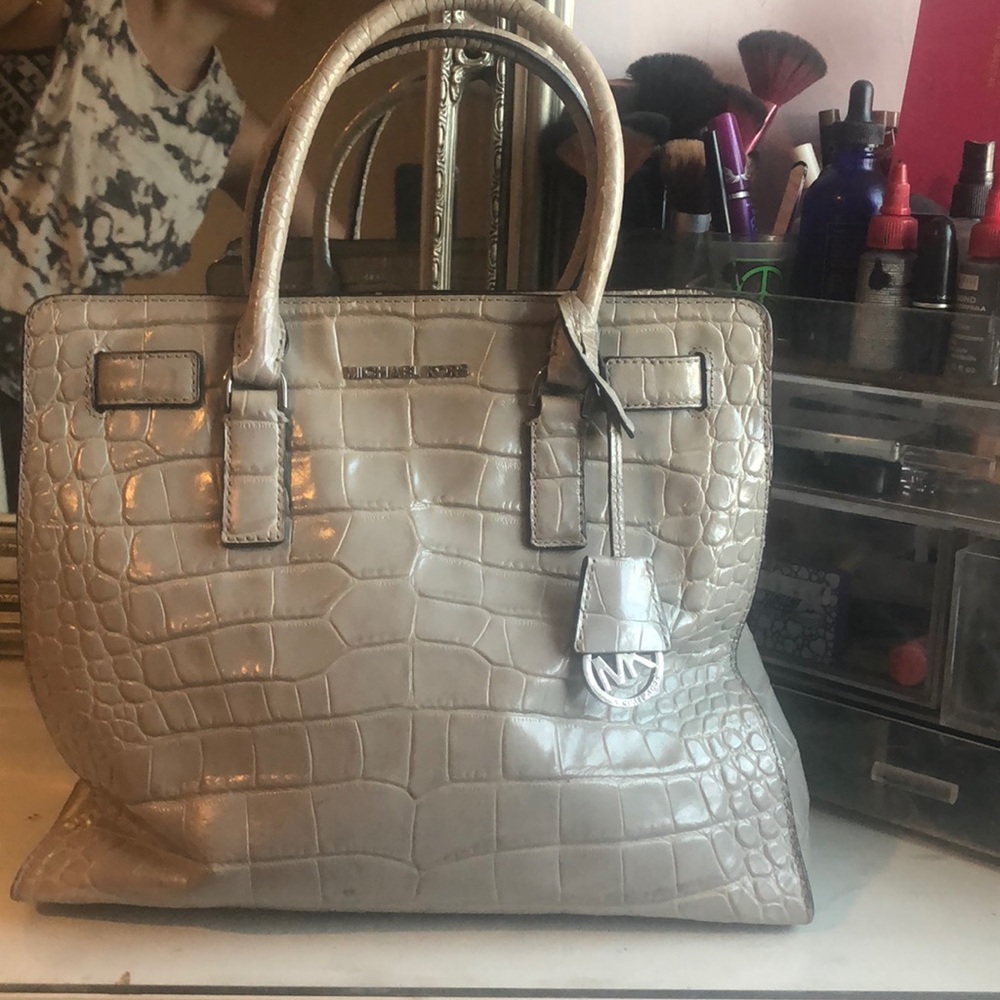 Michael Kors grey croc Mercer tote